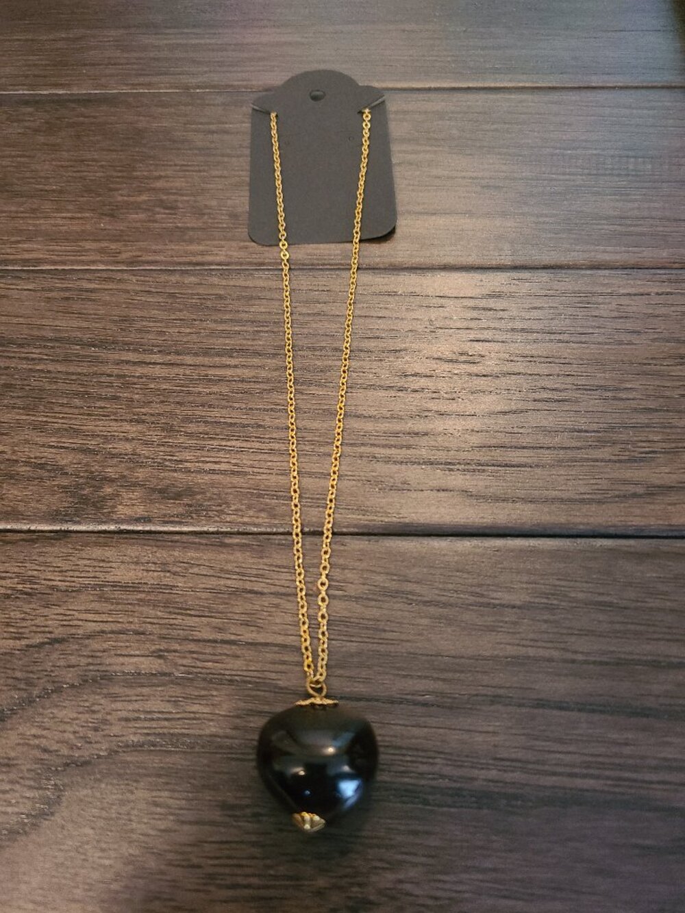 Vintage necklace - black charm gold tone chain